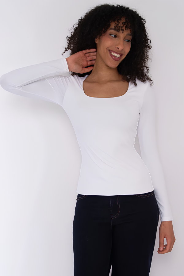 MARIANA Second Skin Scoop Neck Top | White