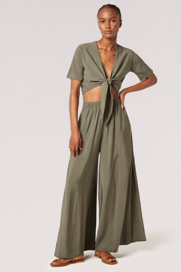 Side Slit Textured Palazzo Pants | Last XS