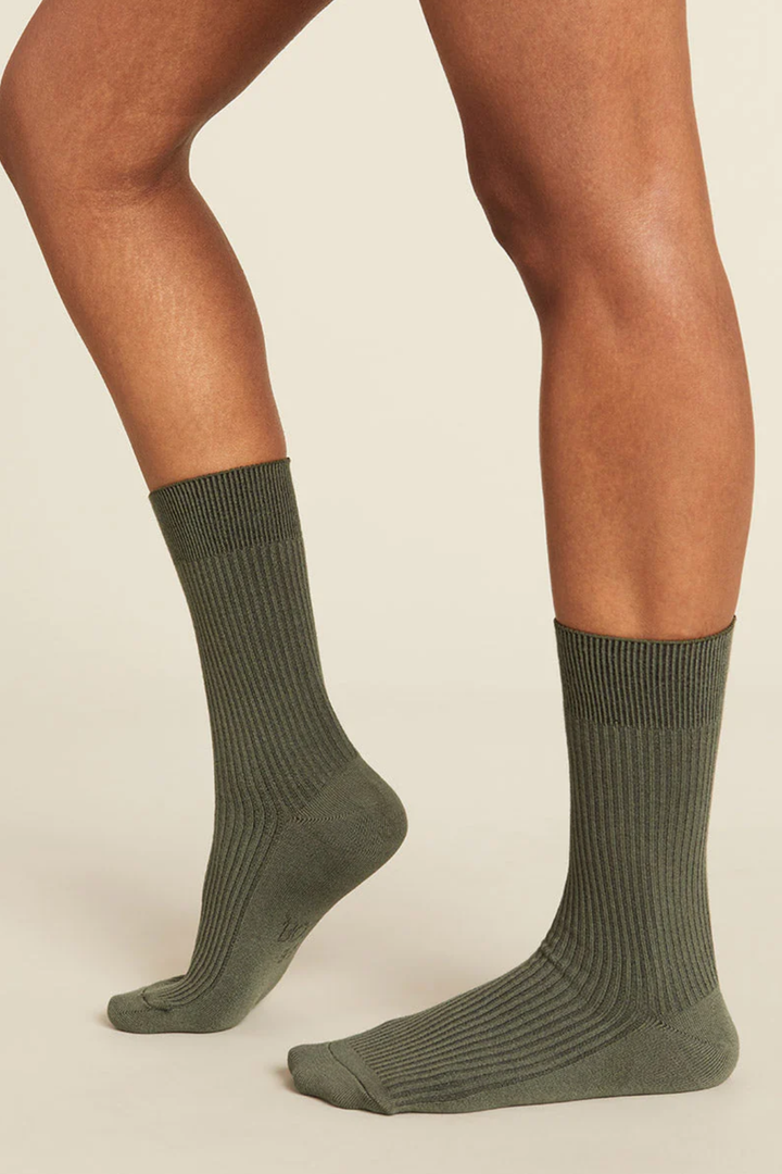 Women's Ribbed Crew Socks