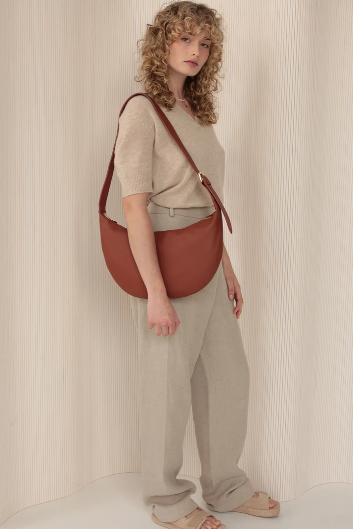 Slouchy Crossbody Bag | Walnut