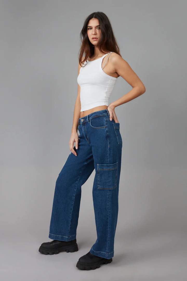 PHEONIX Mid Rise Cargo Jeans