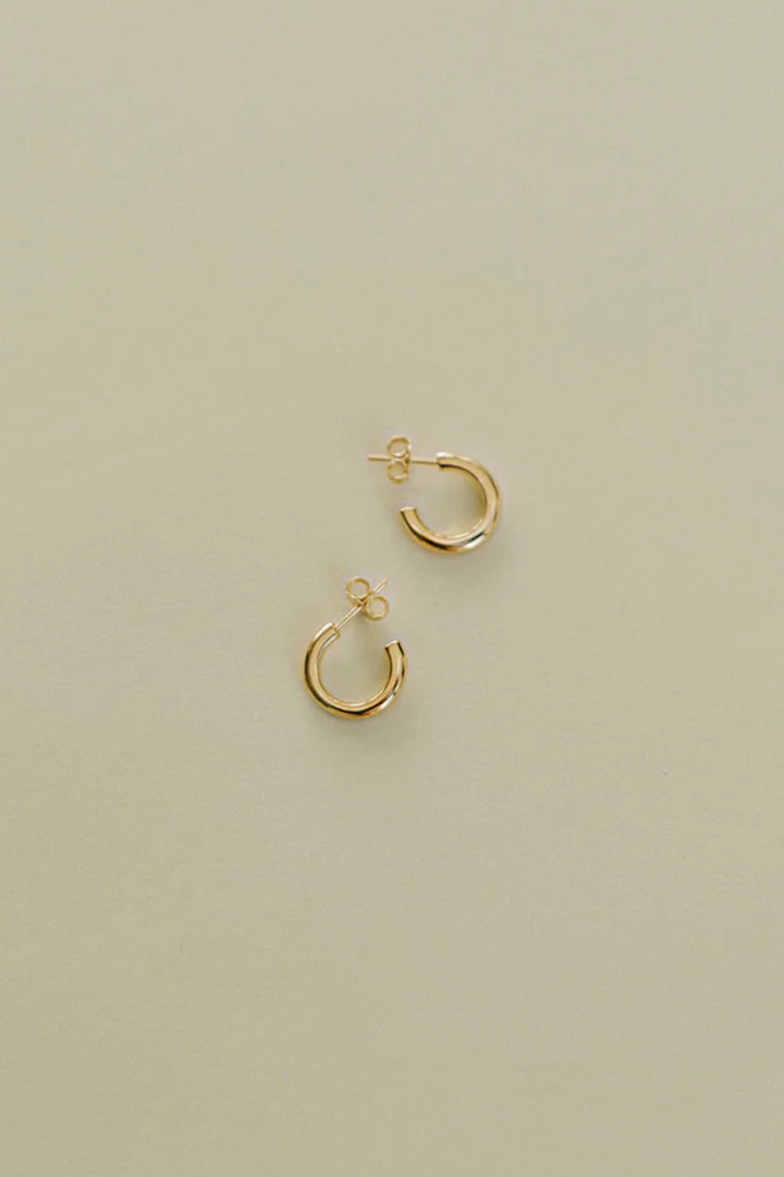 Tiny Basic Hoops | Gold