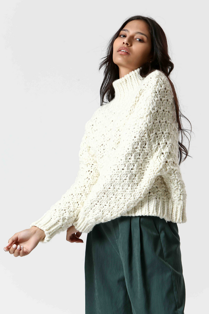 Chunky Knit Sweater Last SM/MD