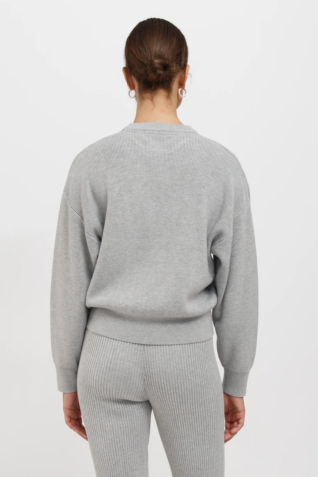 Olivia Crew | Grey