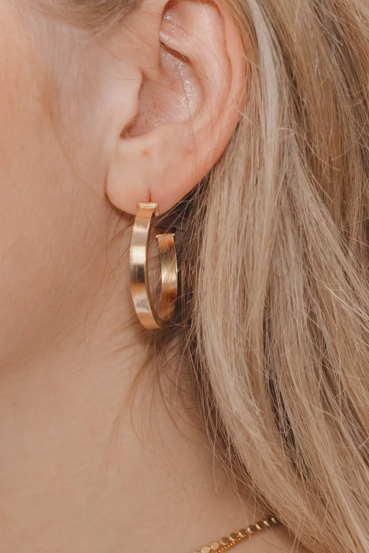 Gigi- Gold Square Hoops