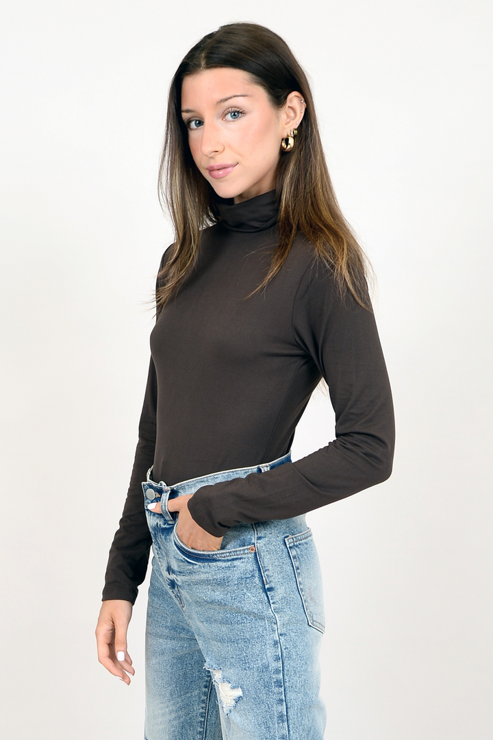 Sarah Super Soft Turtleneck | Dark Chocolate