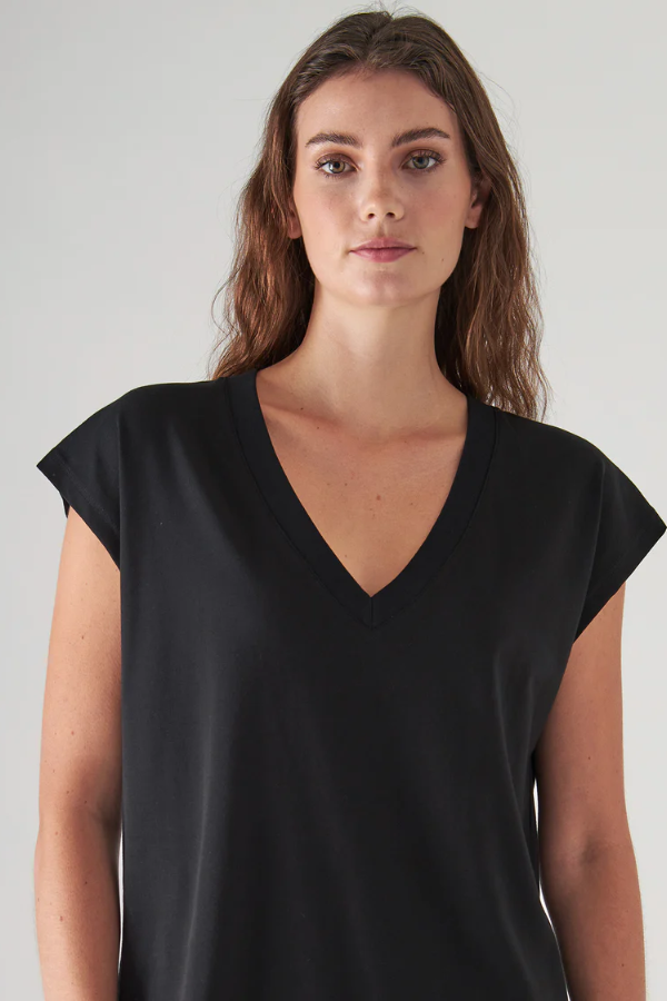 Pima Cotton Stretch Dolman V-Neck T-Shirt | Black