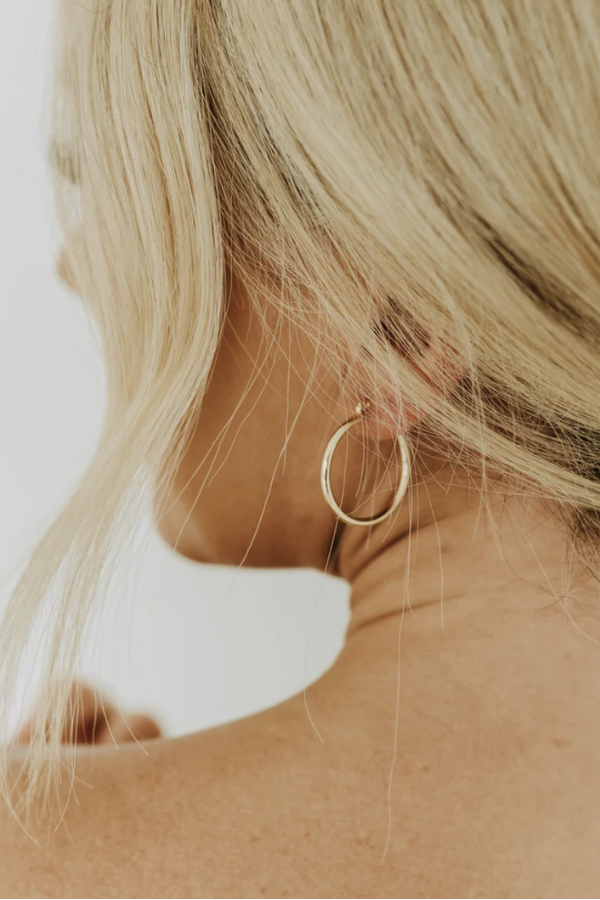 18mm Classic Hoops