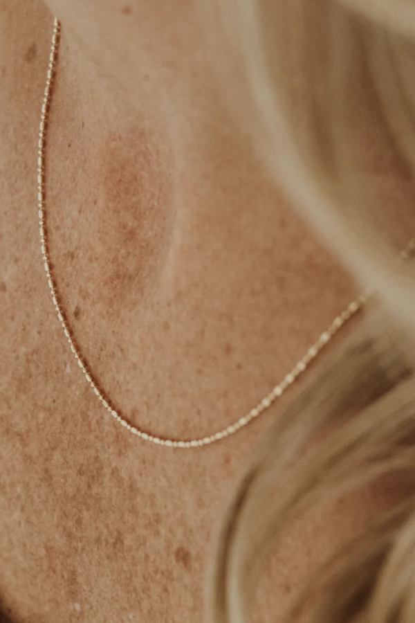 Dainty Ball Bar Chain