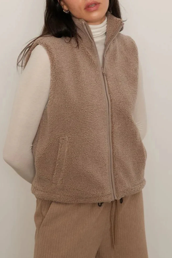 Polar Sherpa Vest | Taupe