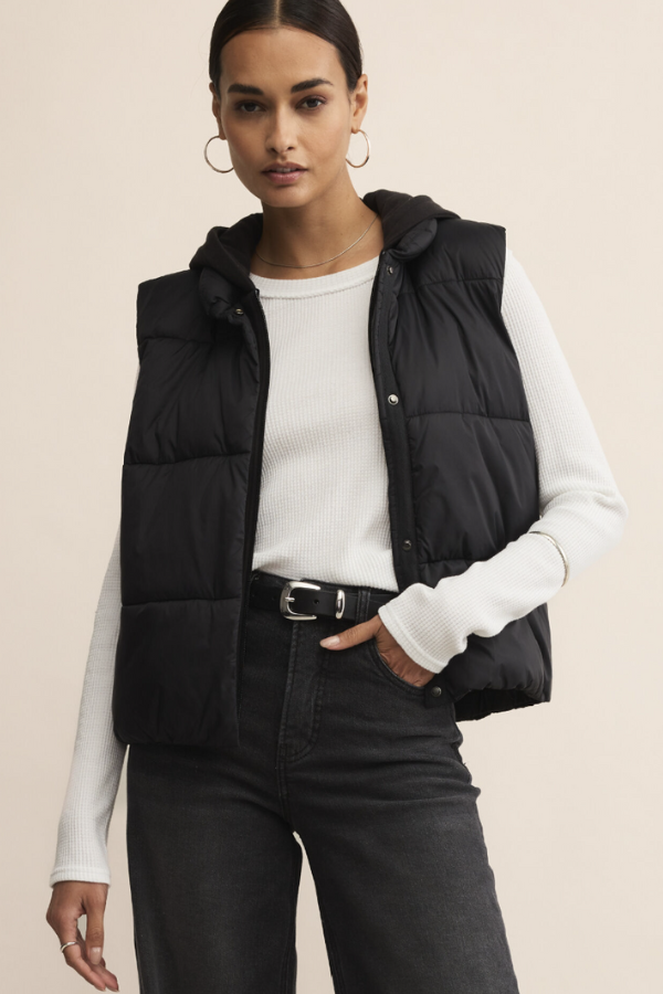 Essential Puffer Vest
