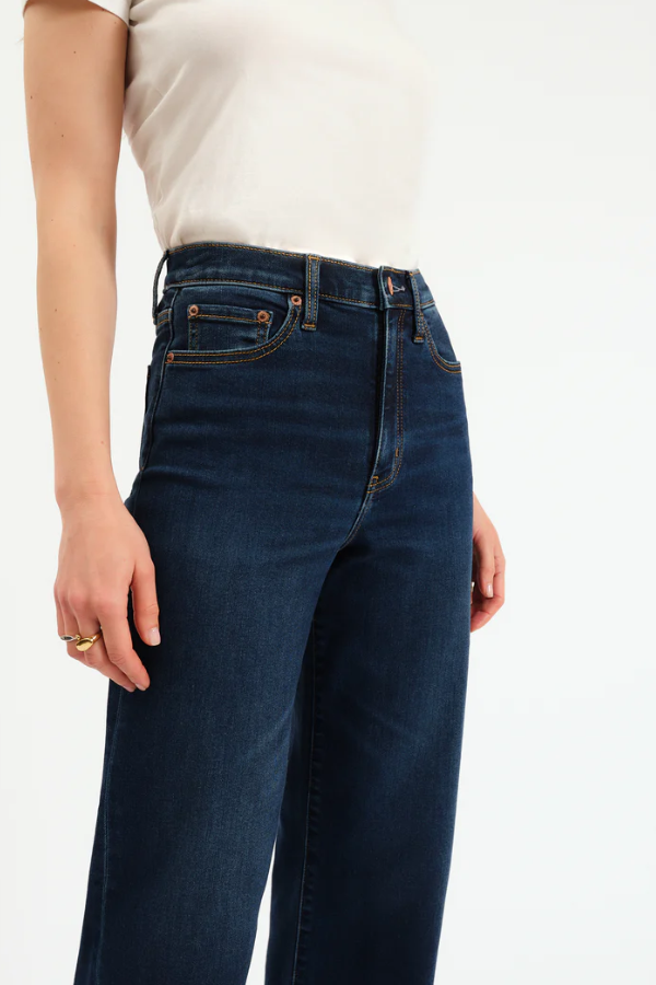 Pleaser | Magic Hour