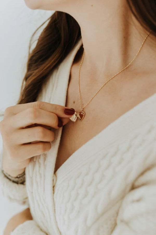 Mini Heart Locket 16"