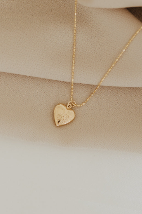 Mini Heart Locket 16"