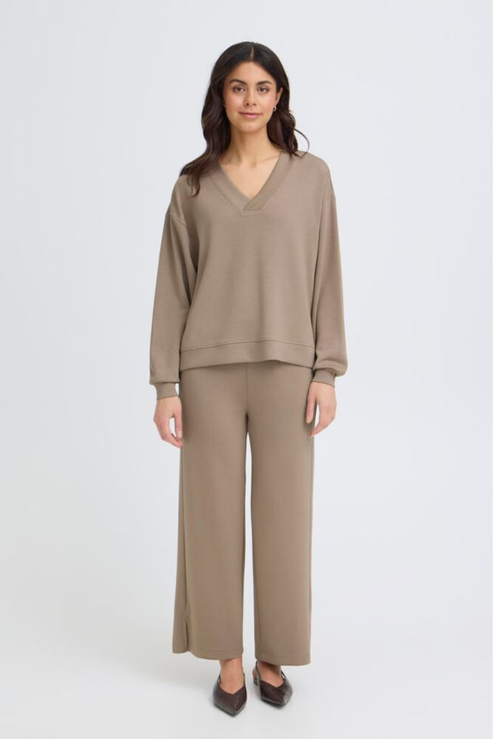 Aurora Soft Knit Scuba V-Neck | Mountain Trail