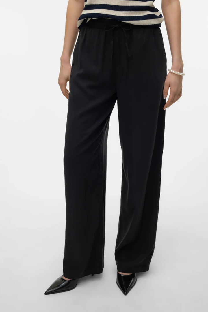Bree High Waisted Tencel Pants | Black