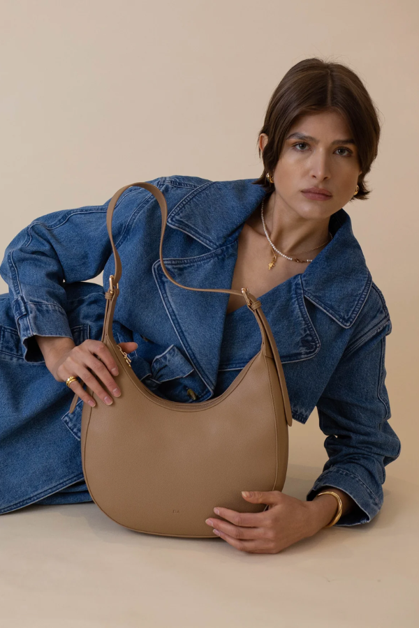 Hobo Bag | Taupe Pebble
