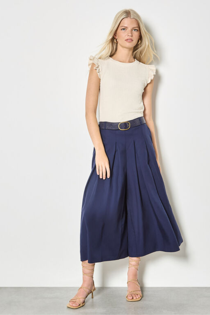 Textured Jersey Ruffle Sleeve Top