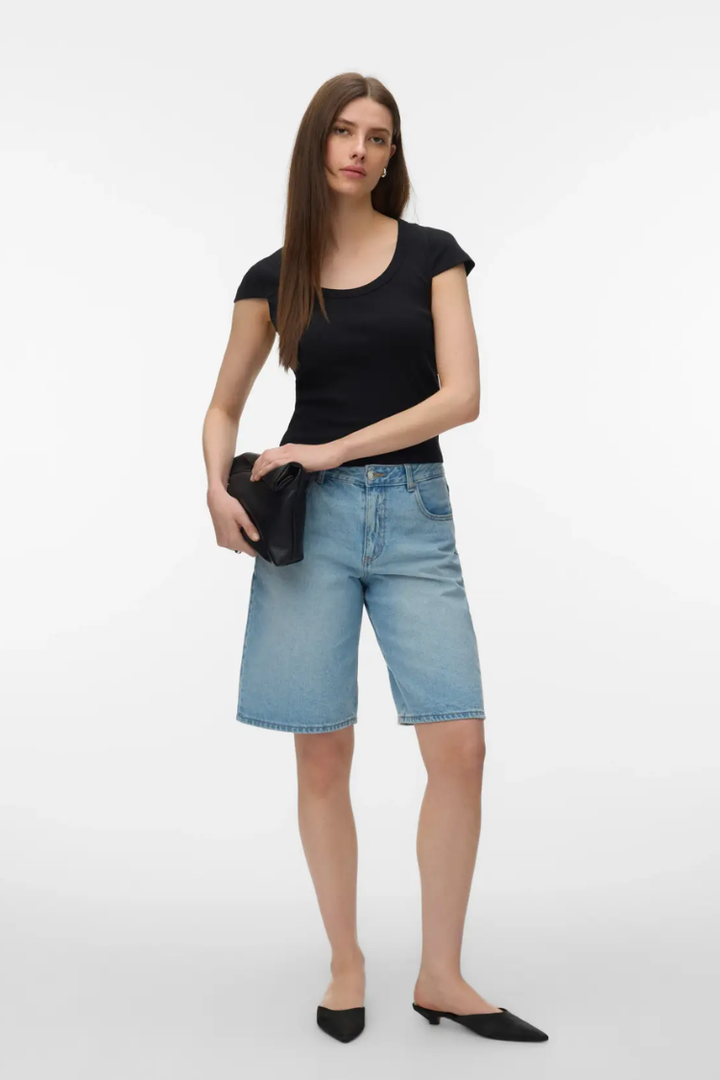 Chloe U-Neck Ribbed Tee | Black