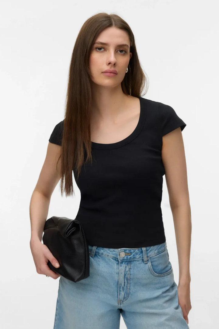 Chloe U-Neck Ribbed Tee | Black