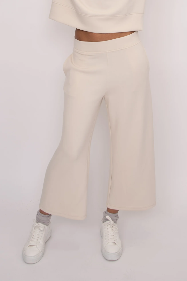 Scuba Soft Knit Victoria Cropped Pant | Stone