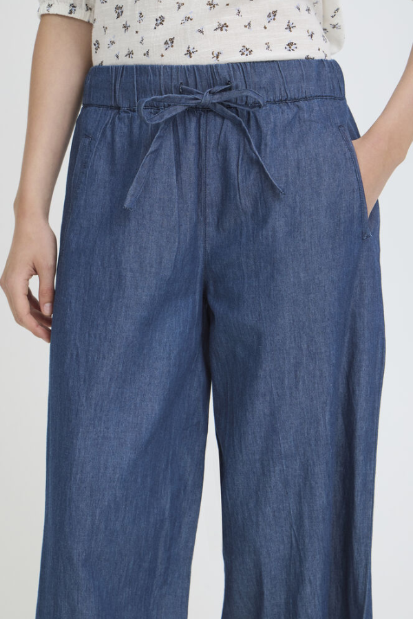 Larissa Chambray Pant