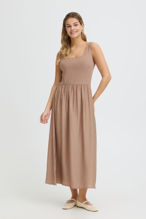 Jundy Midi Dress