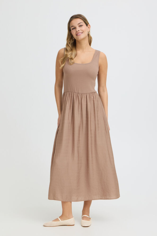 Jundy Midi Dress