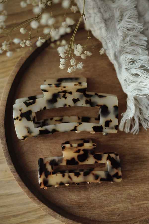Hair Clip | Pale Torti Half Size