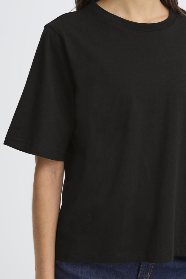 ZA Boxy Shoulder Tee | Black
