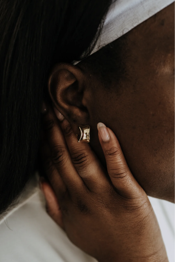 Rove Hoops – Gold Filled Chunky Mini Hoops