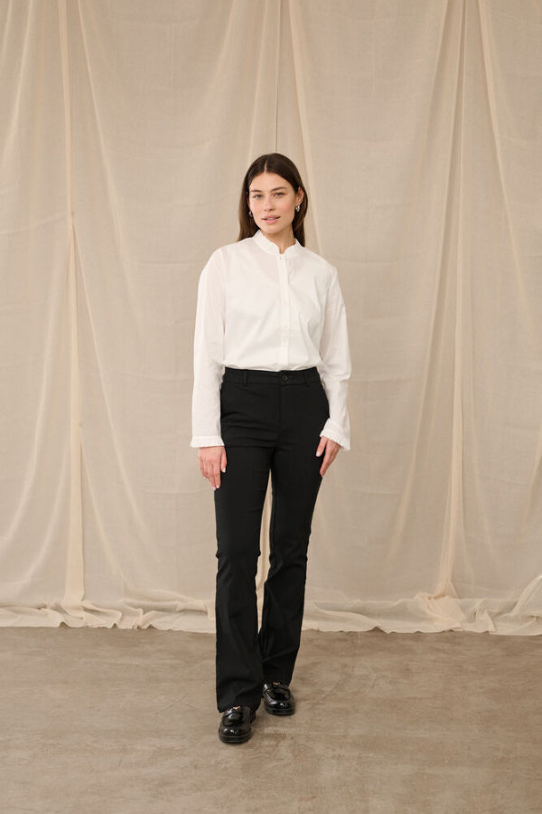 Antoinett Button Blouse