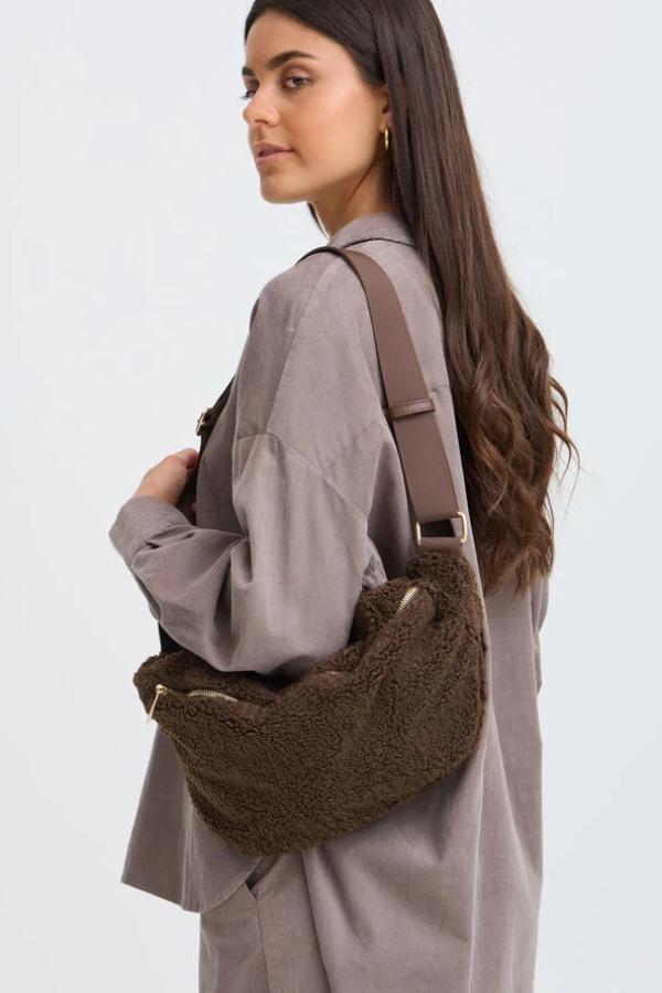 Teddy Crossbody Belt Bag