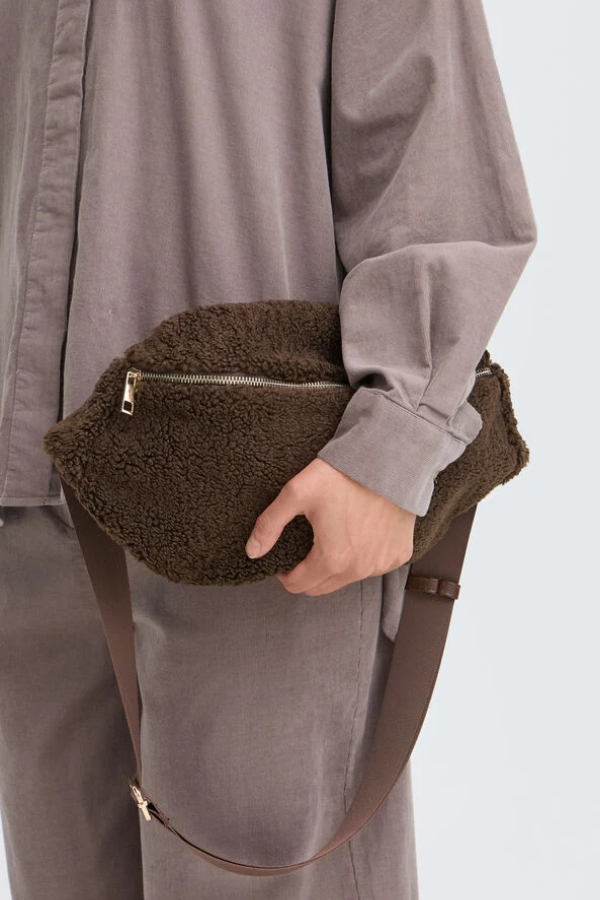 Teddy Crossbody Belt Bag