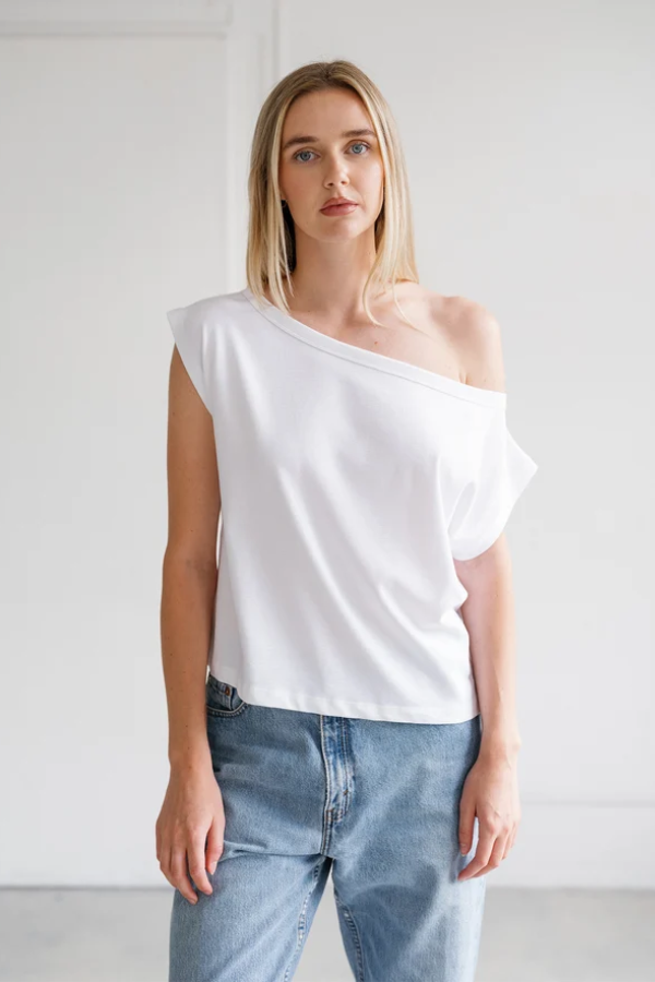 Off the Shoulder Tee | White