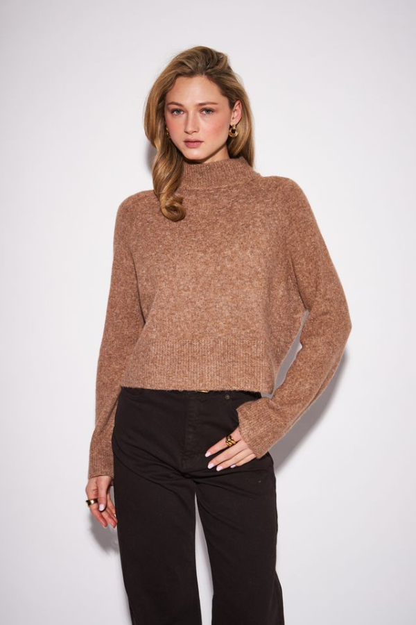 Oliver Camel Turtleneck