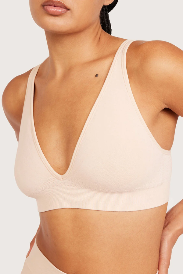 Wireless Plunge Bralette | Nude