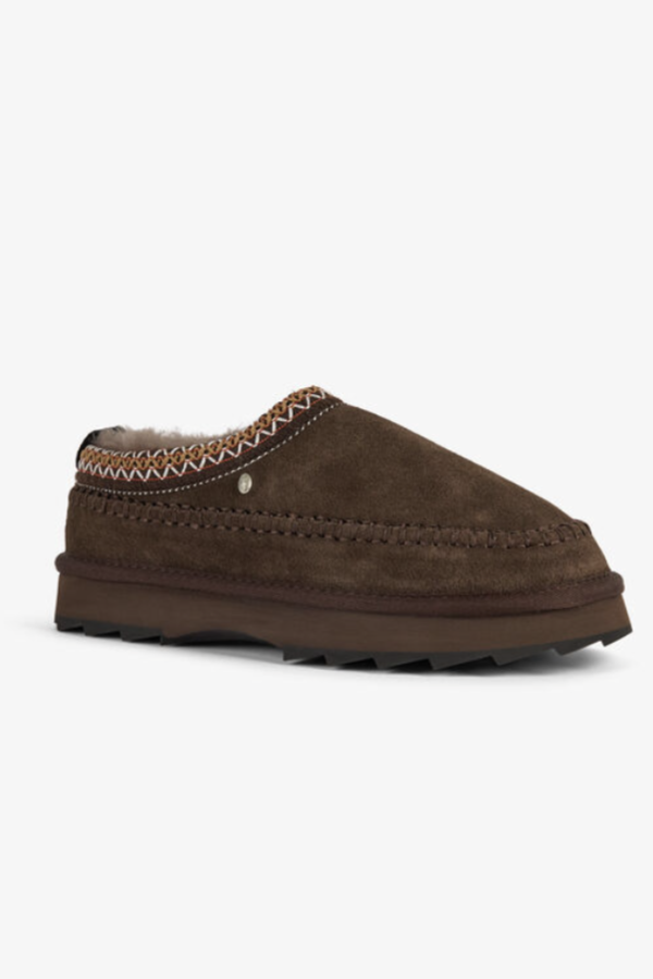 Sharky Adventure Scuff | Chocolate